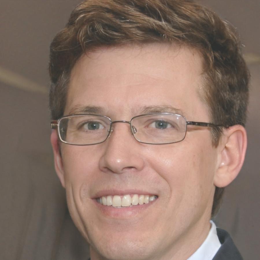 Тимур Абаев, руководитель отдела разработки